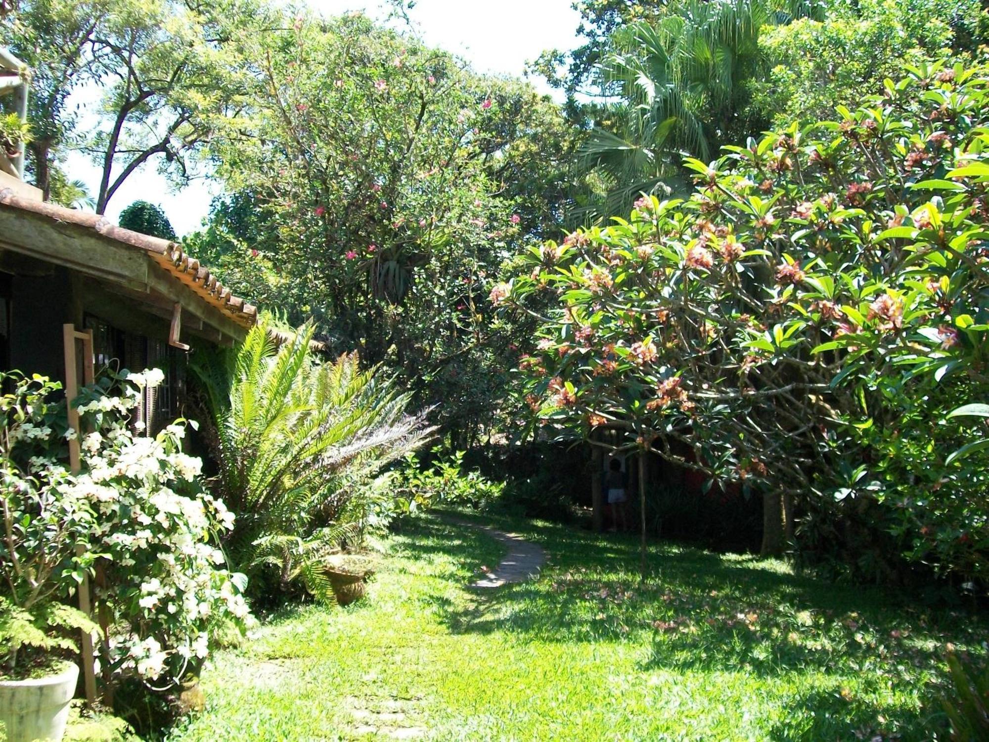 Regina Guest House Praia do Rosa Extérieur photo